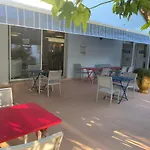 מלון Kyriad Montpellier Aeroport - Parc Expo 3*