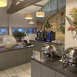 מלון Kyriad Montpellier Aeroport - Parc Expo מוגויו
