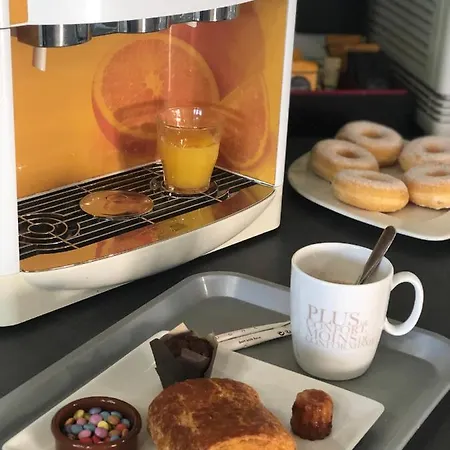 Kyriad Montpellier Aeroport - Parc Expo Hotel 3*