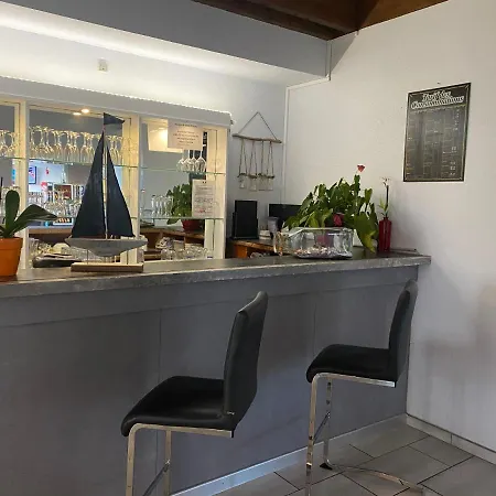 Kyriad Montpellier Aeroport - Parc Expo Hotel 3*