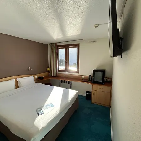 Kyriad Montpellier Aeroport - Parc Expo Hotel