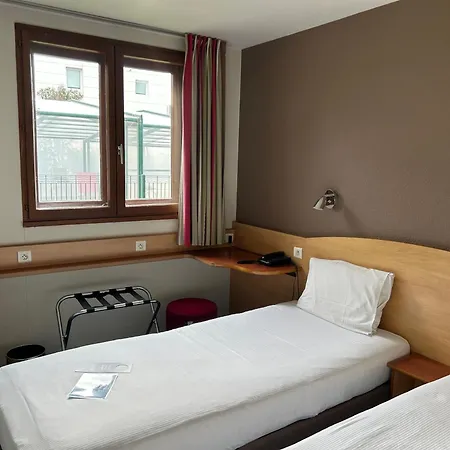 Hotel Kyriad Montpellier Aeroport - Parc Expo