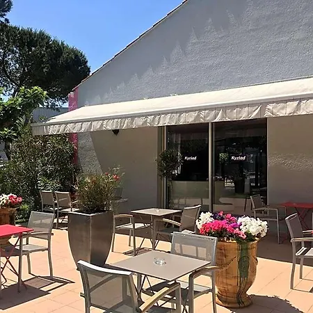 Kyriad Montpellier Aeroport - Parc Expo Hotel