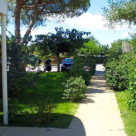 Kyriad Montpellier Aeroport - Parc Expo 3*