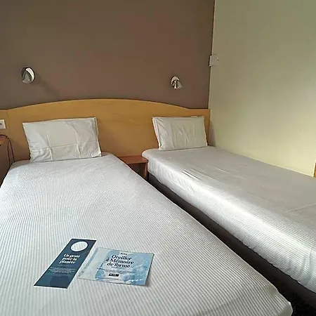 Kyriad Montpellier Aeroport - Parc Expo 3*