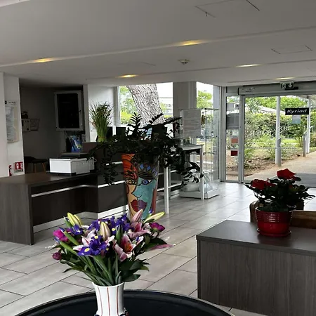 Hotel Kyriad Montpellier Aeroport - Parc Expo 3*
