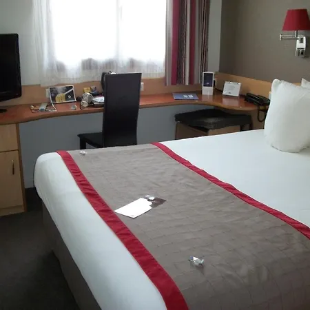 Hotel Kyriad Montpellier Aeroport - Parc Expo