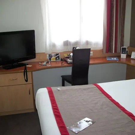 Kyriad Montpellier Aeroport - Parc Expo Hotel Mauguio