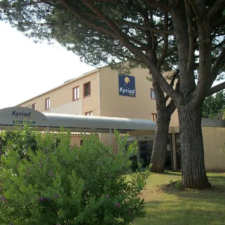 Kyriad Montpellier Aeroport - Parc Expo 3*