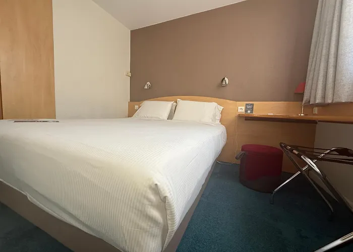 Otel Kyriad Montpellier Aeroport - Parc Expo 3*